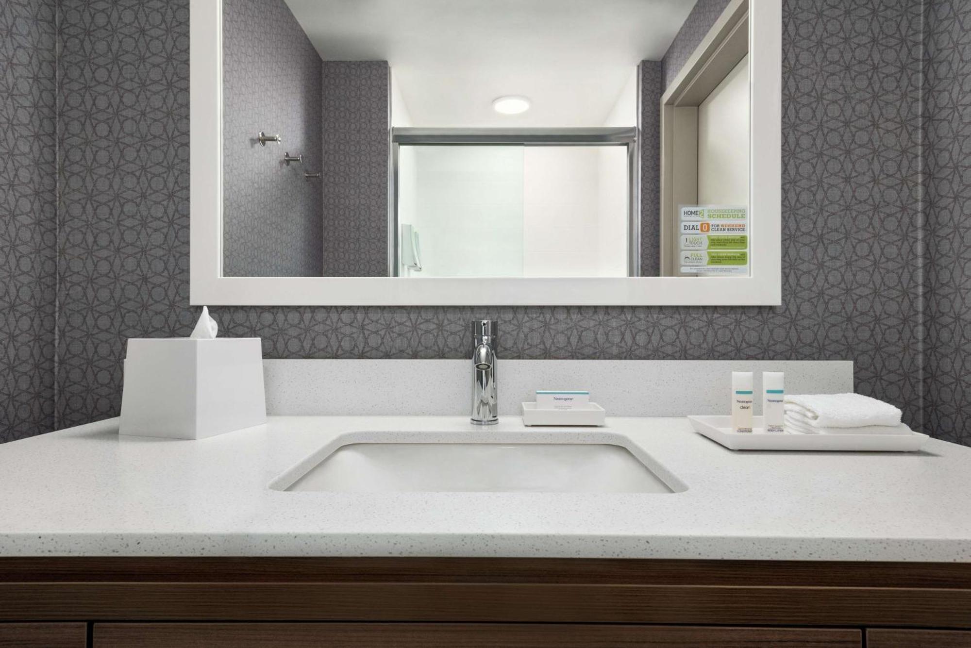 Home2 Suites By Hilton Madison Central Alliant Energy Center Buitenkant foto